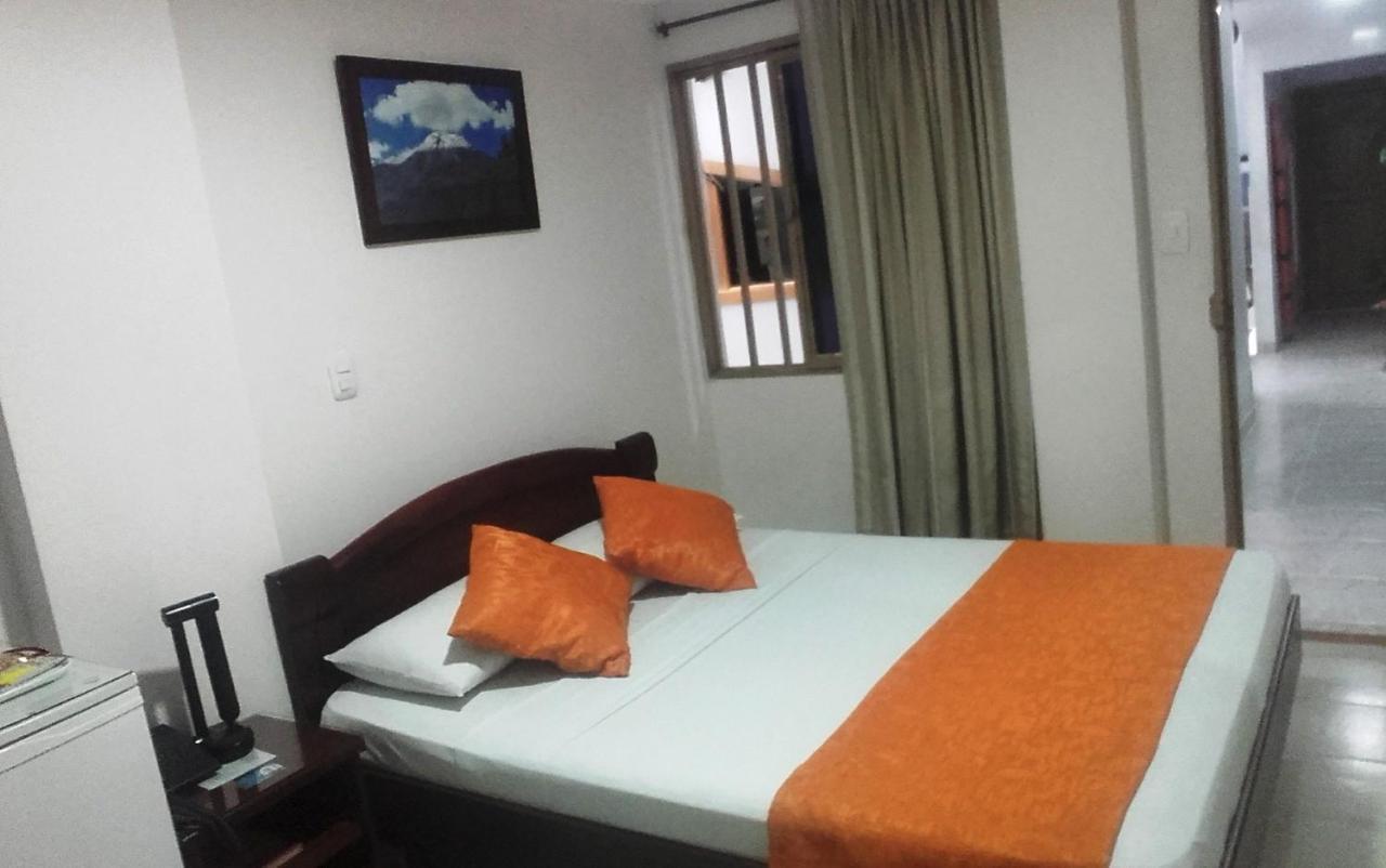 Hotel Center Ibague Bagian luar foto